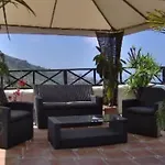 Mit Blick Auf Wasser By Interhome